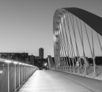 Panoramic view of Schuman bridge by night