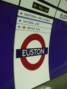 450px-Euston_tube_stn_Northern_Charing_X_branch_roundel