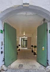 jco64_021_lowres_screen