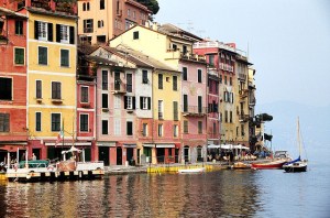 352665957_97dab0b188_z